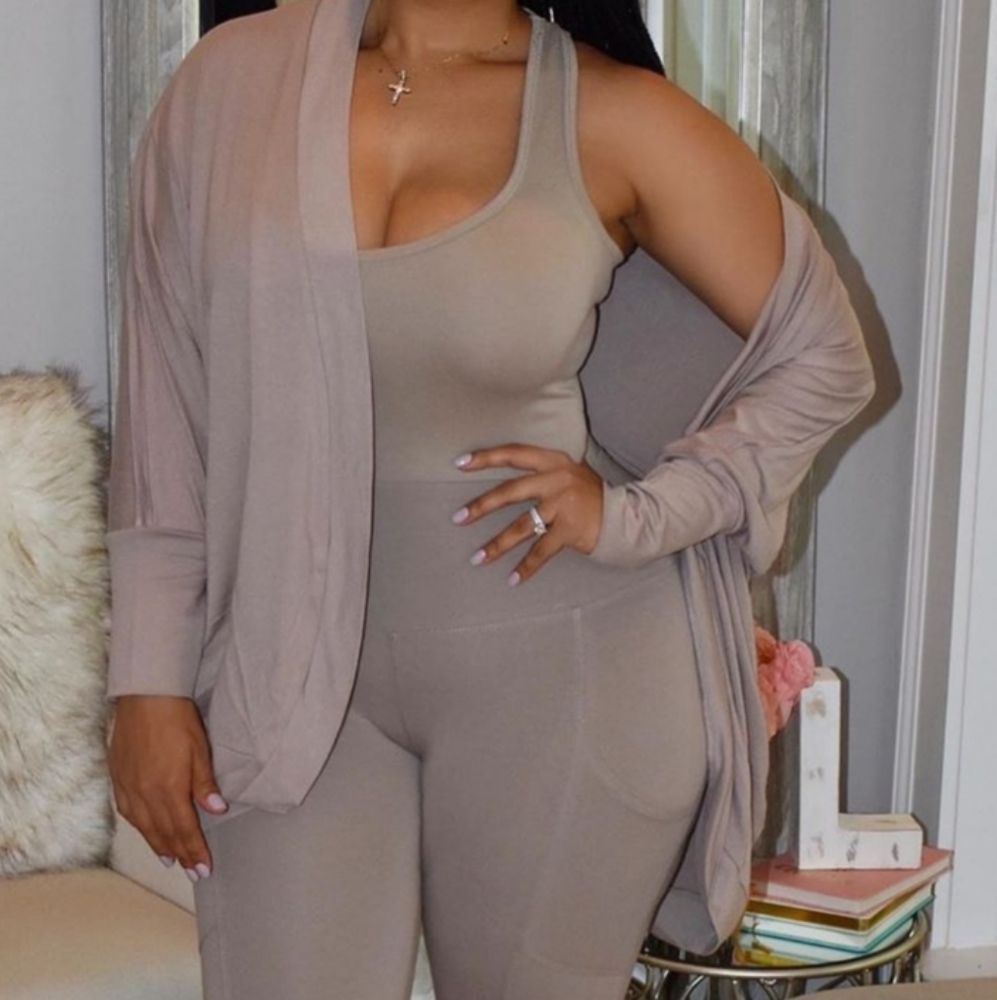 Taupe Sport Trio